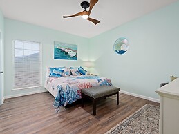 Summer's Little Bay Getaway