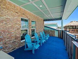 Summer's Little Bay Getaway