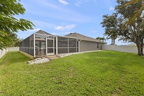 Whispering Palms Villa