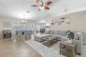 Whispering Palms Villa