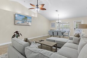 Whispering Palms Villa