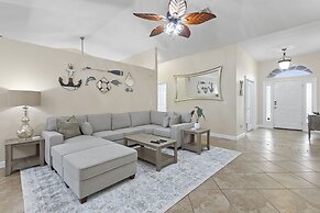 Whispering Palms Villa