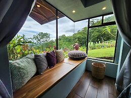 Cabañas Caeli Rainforest Glass Cabin La Perezosa La Fortuna