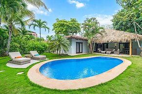 Tropical Retreat - Private Pool, Steps To Beach 2 Bedroom Villa by Red