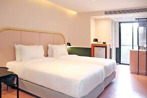 The Quarter Ratchathewi by UHG