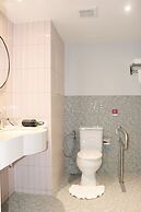 The Quarter Ratchathewi by UHG