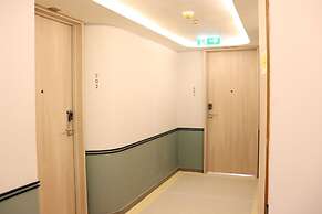 The Quarter Ratchathewi by UHG