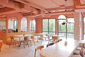 The Quarter Ratchathewi by UHG