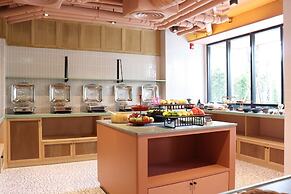 The Quarter Ratchathewi by UHG