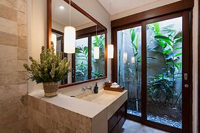 Bumbak Park by Nakula