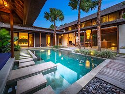 Bumbak Park by Nakula