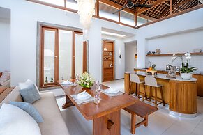 Bumbak Park by Nakula