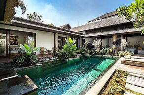 Bumbak Park by Nakula