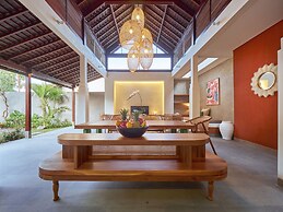 Bumbak Park by Nakula