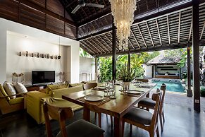 Bumbak Park by Nakula