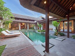 Bumbak Park by Nakula