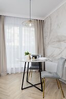 Szpakowa 10A Studio by Renters