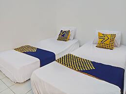 SPOT ON 92916 Batu Mas Homestay Syariah