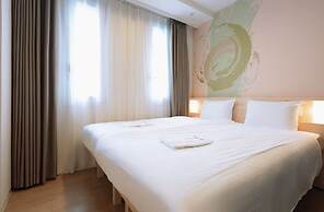 Park Central Sakura Hotel