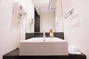 Park Central Sakura Hotel