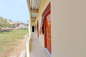 SPOT ON 92930 Syifa Guest House Syariah