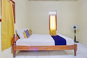 SPOT ON 92930 Syifa Guest House Syariah
