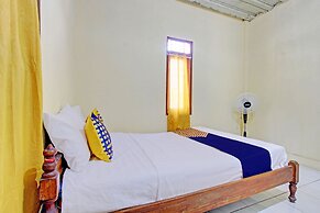 SPOT ON 92930 Syifa Guest House Syariah