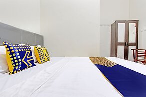 SPOT ON 92926 Guest House Cemara 1 Syariah