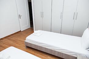 Glamorous Apt in central Athens