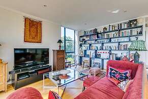 Brand New 2-bed Apartment in Brentford Kew Gardens