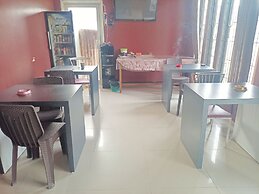 SPOT ON 93001 Losmen Arkansas Syariah