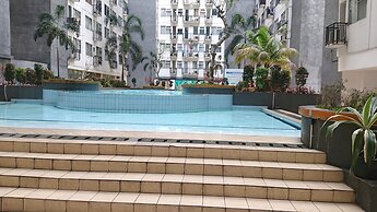 Collection O 92981 Apartemen The Jarrdin By Gold Suites PropertyNearST