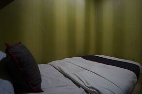 Collection O 92981 Apartemen The Jarrdin By Gold Suites PropertyNearST