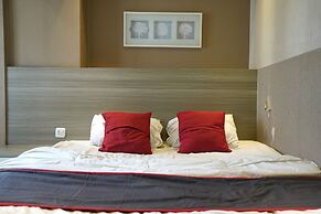 Collection O 92981 Apartemen The Jarrdin By Gold Suites PropertyNearST