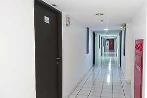 Collection O 92981 Apartemen The Jarrdin By Gold Suites PropertyNearST