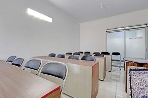 Capital O 92929 Hotel New Tirta Kencana Syariah