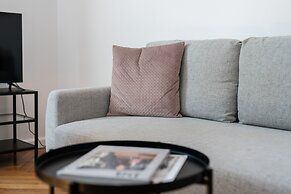 Rycerska Apartments by Renters