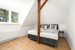 Rycerska Apartments by Renters