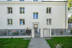 Rycerska Apartments by Renters