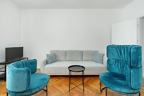 Rycerska Apartments by Renters