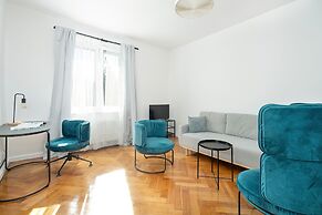 Rycerska Apartments by Renters