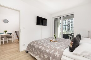 Apartment Mazowiecka Park by Renters