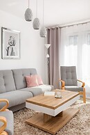 Apartment Mazowiecka Park by Renters