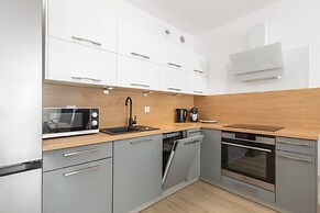 Apartment Mazowiecka Park by Renters