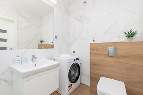 Apartment Mazowiecka Park by Renters