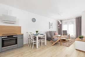 Apartment Mazowiecka Park by Renters