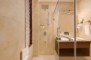 Lemon Tree Hotel Mcleodganj