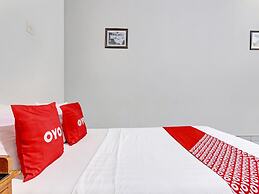 OYO 92885 Satriafi 2 Hotel