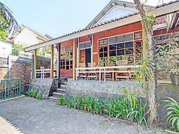 OYO 92885 Satriafi 2 Hotel