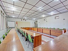 OYO 92885 Satriafi 2 Hotel